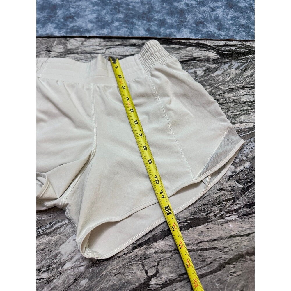 lululemon athletica Cream Athletic Shorts with Elastic Waistband size 6 - Picture 4 of 6
